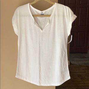 Split-neck slub-knit tee for women